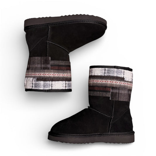 Flannel Boots (Black)
